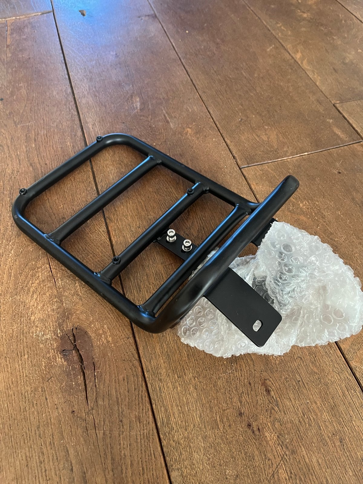 Zwart fietsrekje / voordrager voor fatbike, Fietsen en Brommers, Ophalen, Nieuw