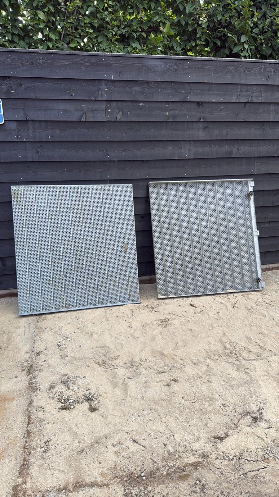 Gegalvaniseerde stalen loopplanken 112 x 115 cm, Ophalen, Gebruikt, Overige materialen
