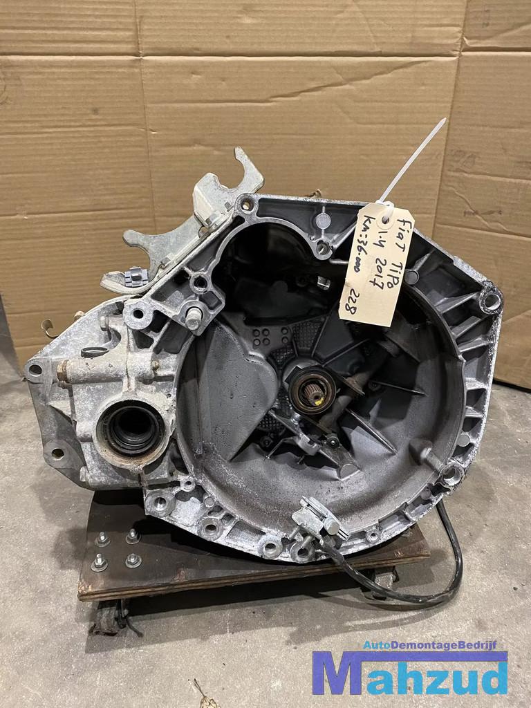 FIAT TIPO 1.4 Versnellingsbak 552716791 C517 GEARBOX, Gebruikt, Stellantis Europe S.p.A., Ophalen of Verzenden, Info@stellantis.com
