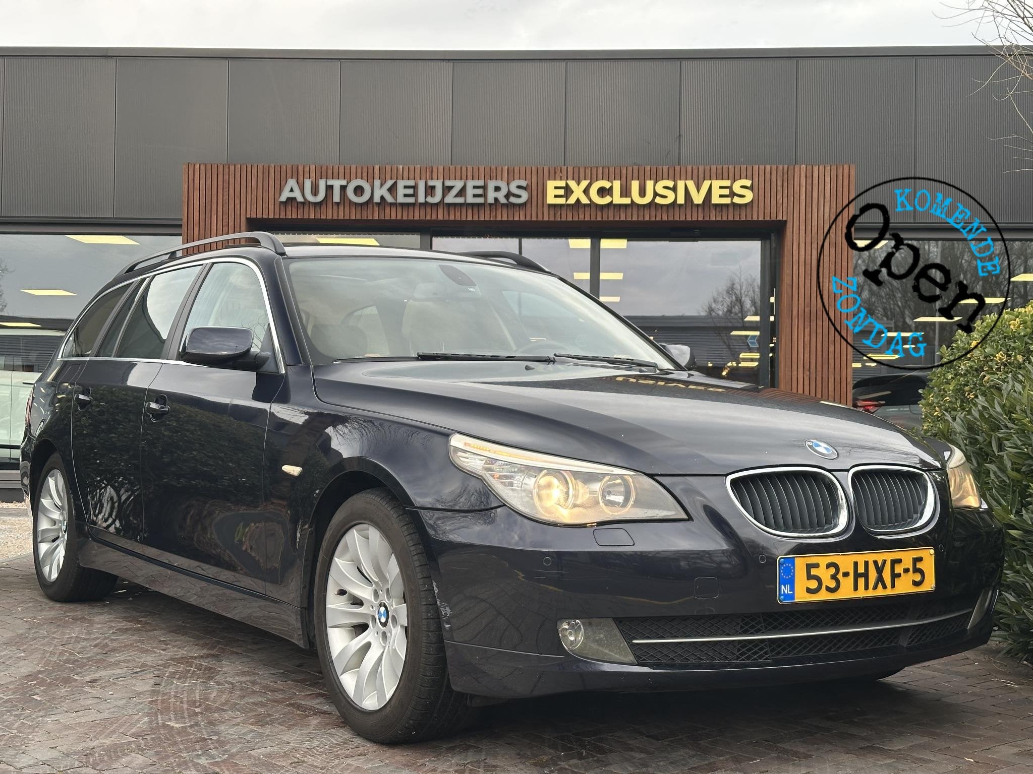 BMW 5-serie Touring 520i Corporate Lease Business Line Editi, Auto's, Automaat, Achterwielaandrijving, Beige, Blauw