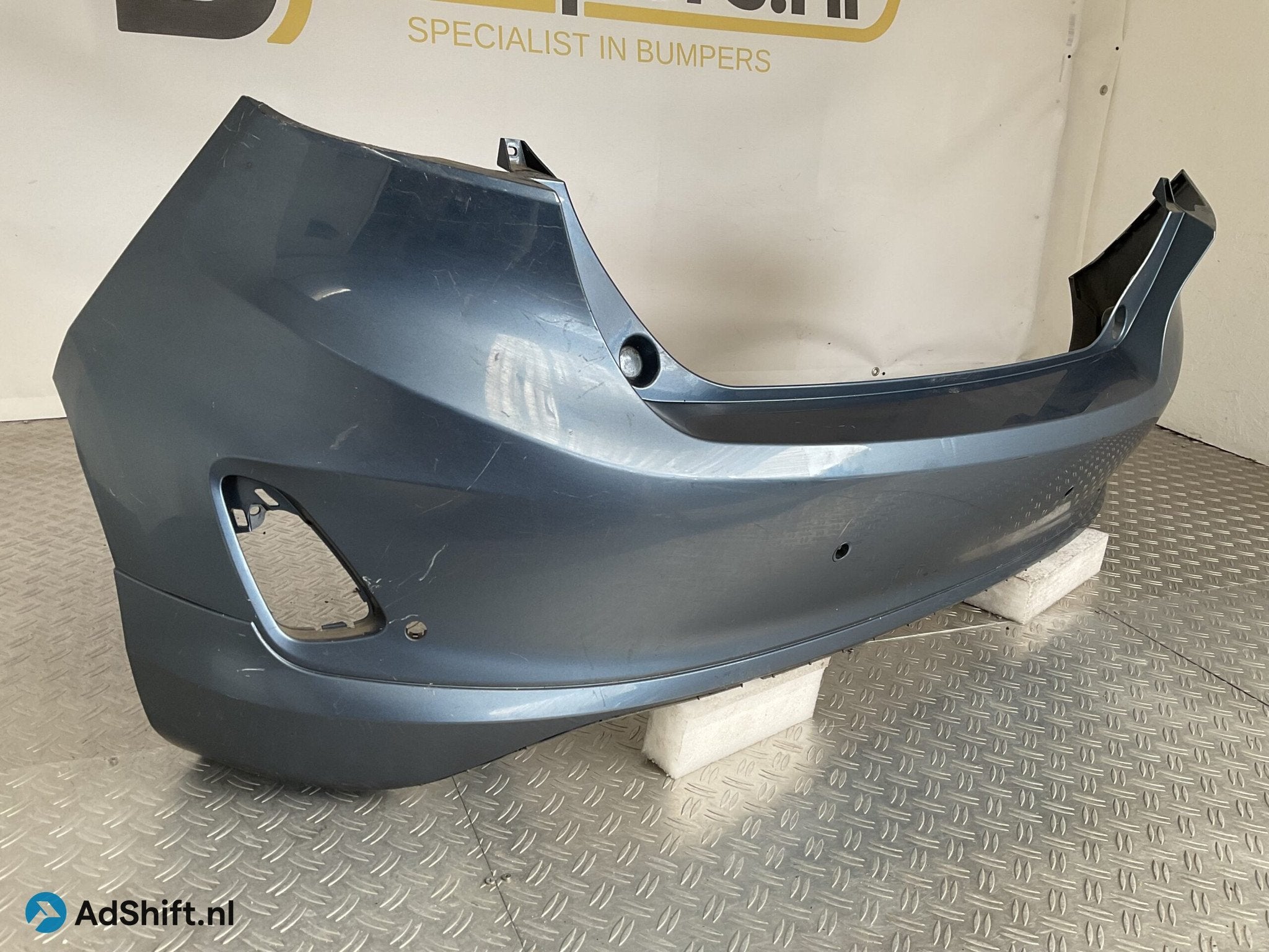 Bumper Ford Fiesta MK8 L1bb-17906-cav Achterbumper F6-16078z, Auto-onderdelen, Bumper