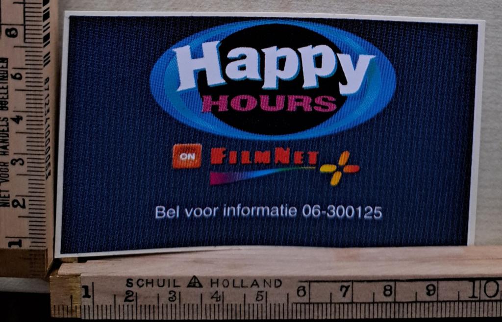 Vintage sticker Happy hours Filmnet logo merk, Verzamelen, Ophalen of Verzenden, Zo goed als nieuw