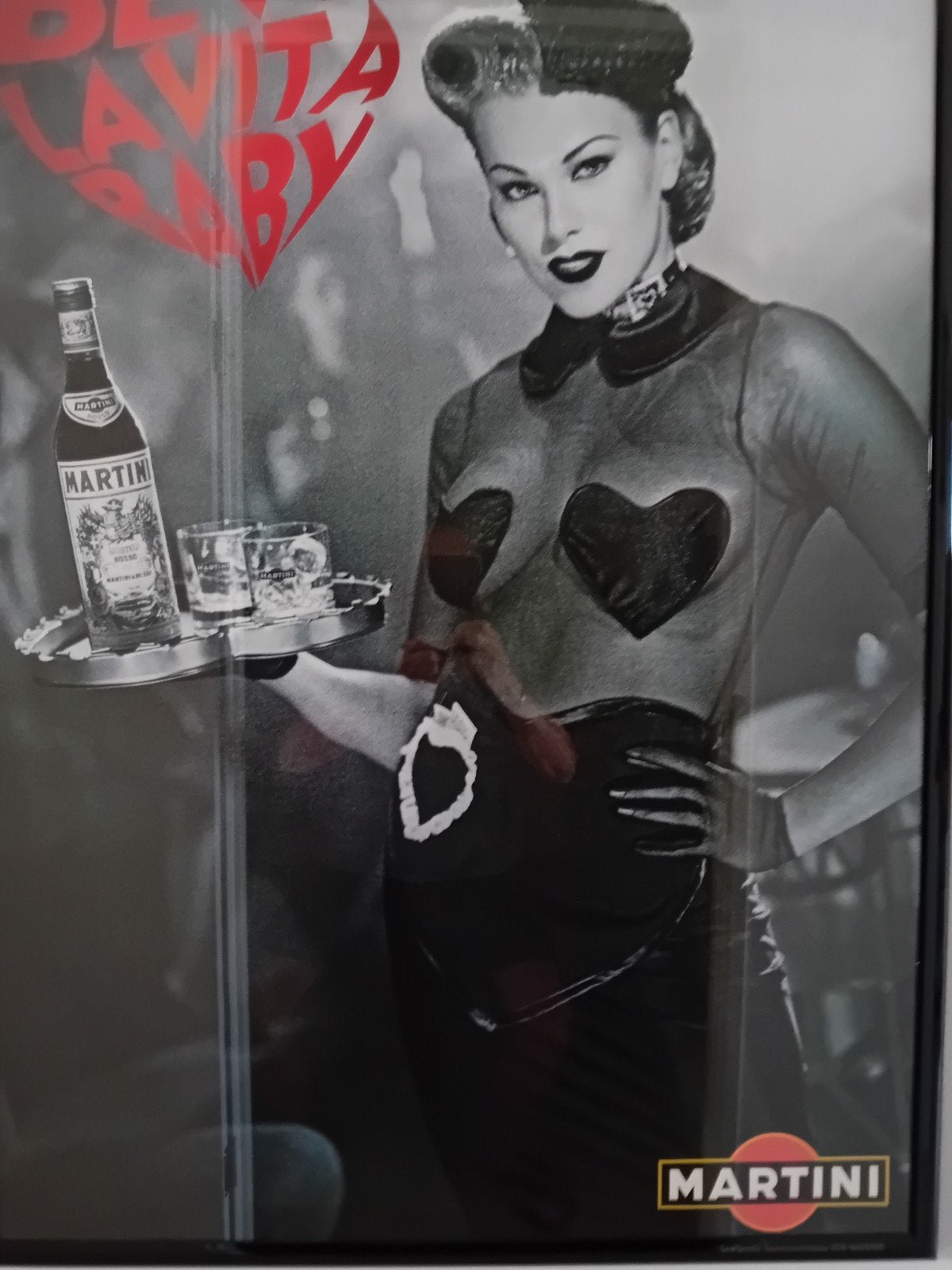 Martini Reclame Poster - Beve La Vita Baby, Ophalen of Verzenden, Zo goed als nieuw, Deurposter of groter