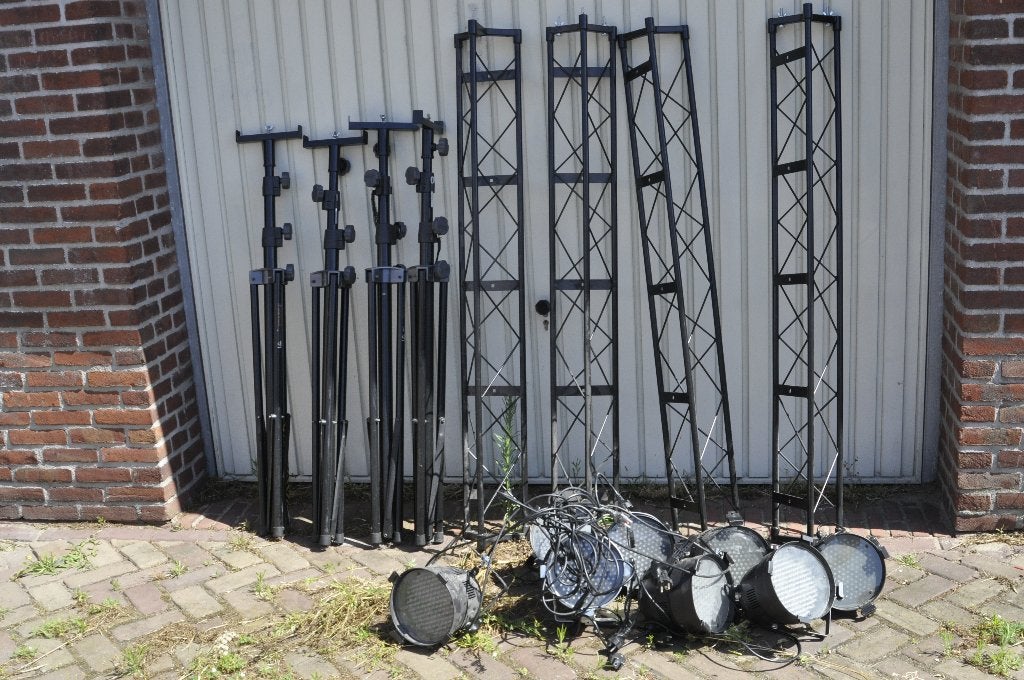 Kleine Trussbalken met statief staanders en LED DMX lampen, Ophalen, Gebruikt, Licht