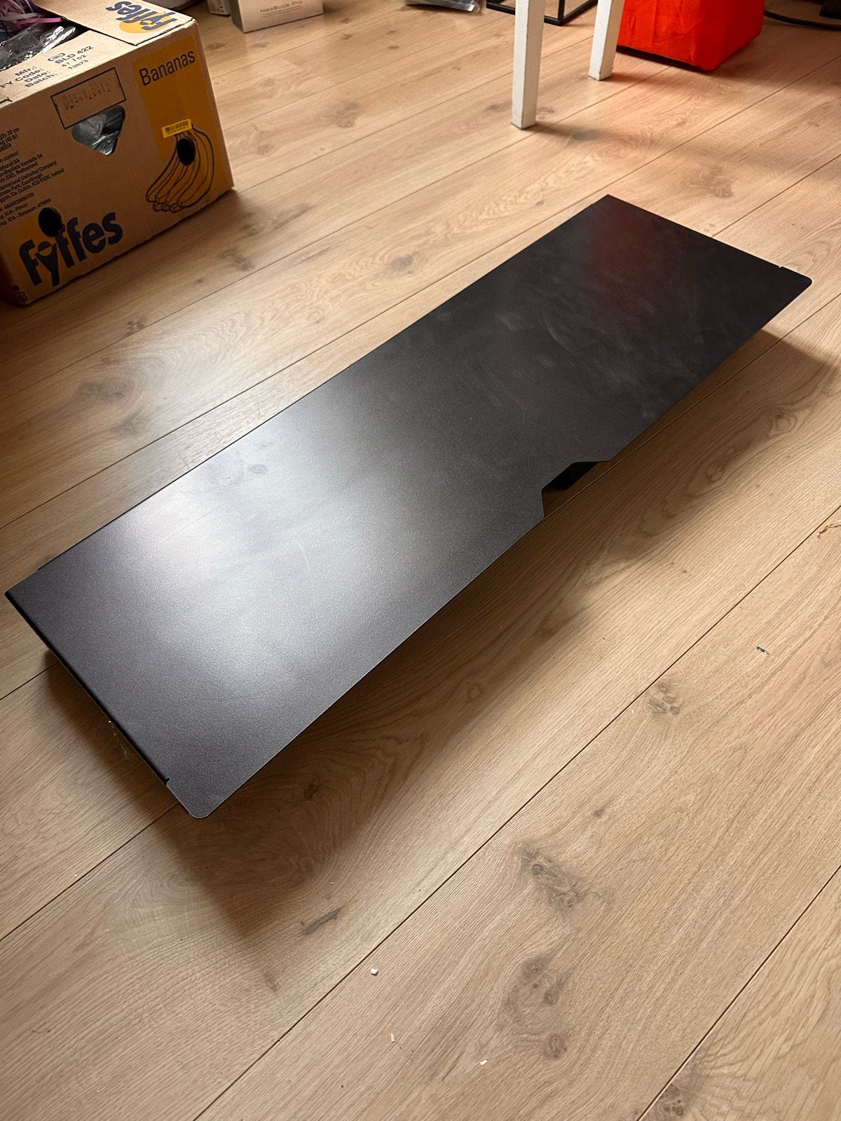 Sonos soundbar standaard voor onder de tv, Ophalen of Verzenden, Zo goed als nieuw