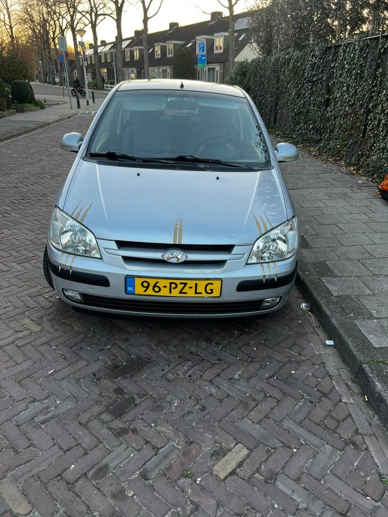 Hyundai Getz 1.3 3DRS AUT 2005 Grijs, Auto's, Hyundai, Particulier, Getz, Benzine, D, Hatchback, Automaat, Origineel Nederlands