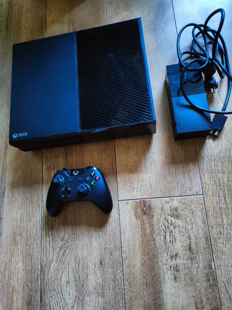 Xbox One 500GB Black|Zwart met Controller + Stroomkabel, 500 GB, Xbox One, Ophalen of Verzenden, Zo goed als nieuw