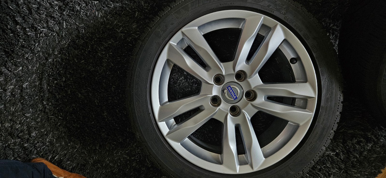 Volvo velgen 17 inch, Ophalen of Verzenden