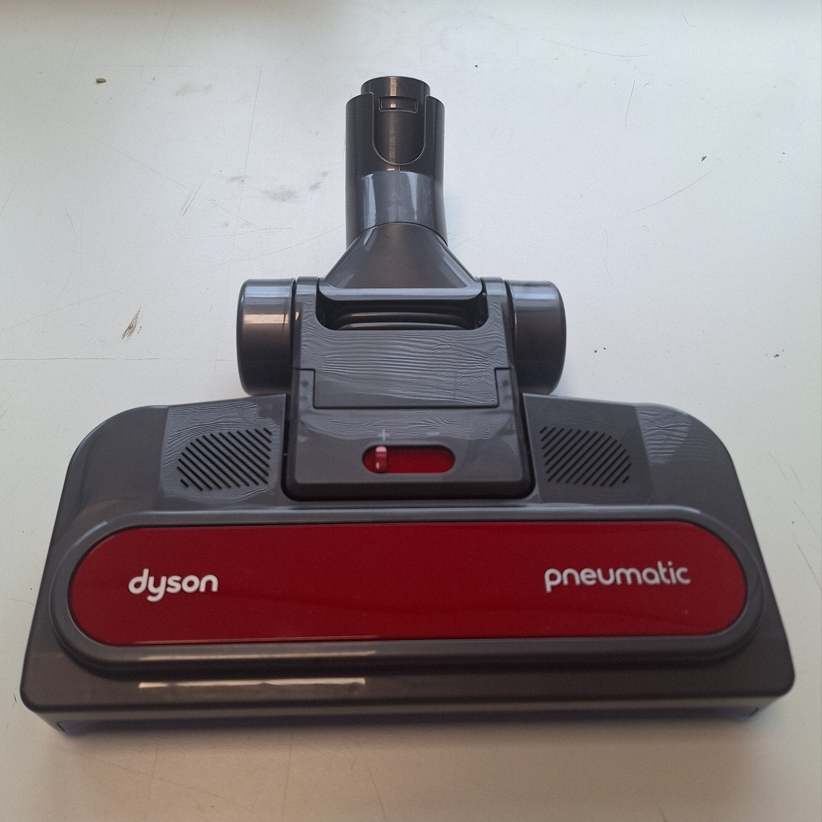 Dyson Pneumatic vloerzuigmond, Witgoed en Apparatuur, Stofzuigers, Ophalen of Verzenden, Zo goed als nieuw, Steelstofzuiger, Dyson