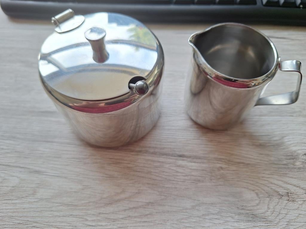 Zilverkleurig melk en suiker stel, Overige materialen, Overige typen, Onbekend, Ophalen of Verzenden
