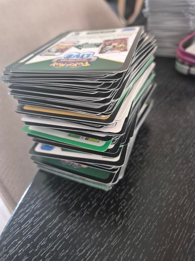 270 Pokémon TCG Codekaarten - Online Spel, Ophalen of Verzenden, Nieuw, Meerdere kaarten, Foil