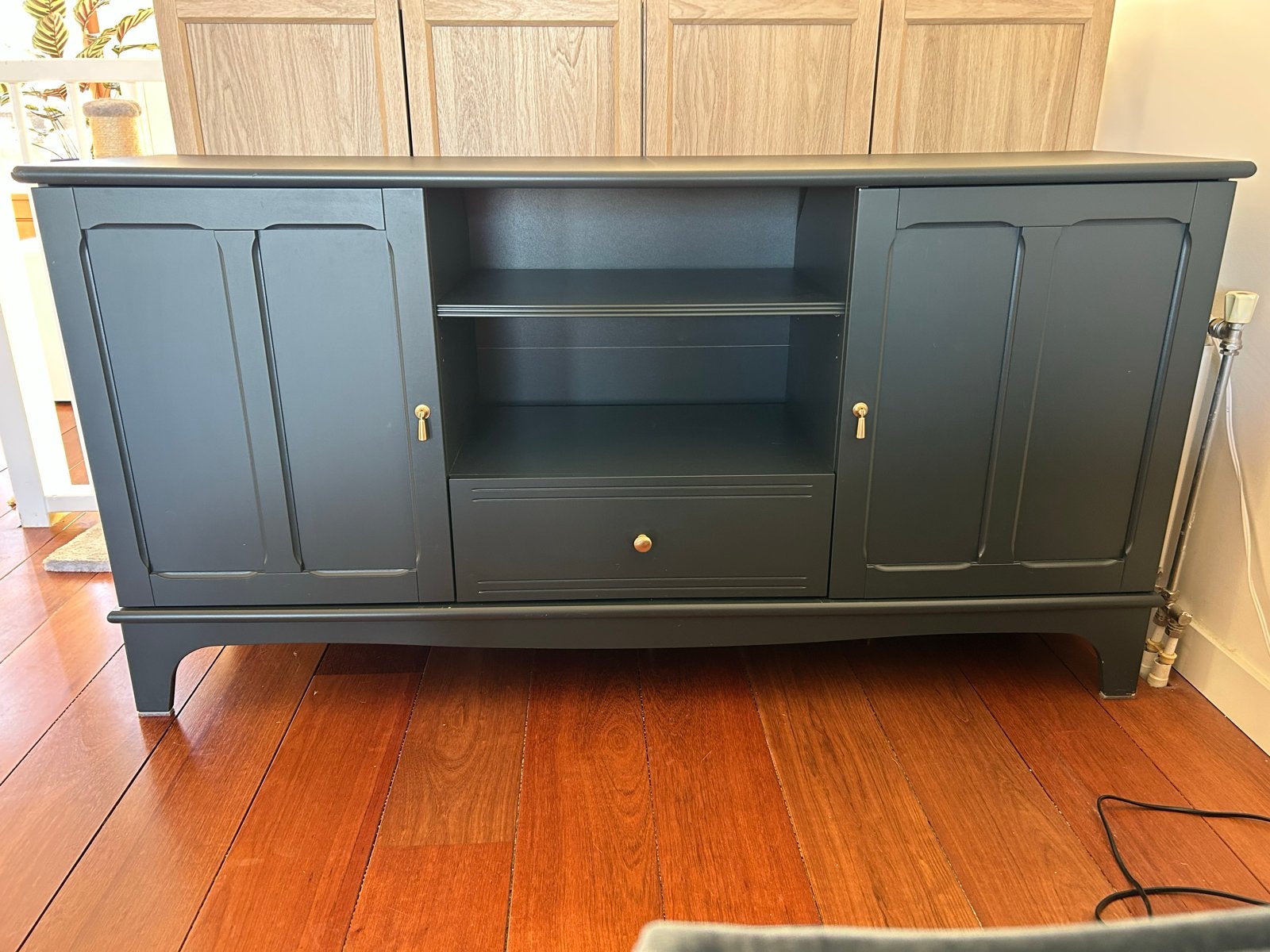 IKEA LOMMARP TV-meubel, donker blauwgroen, Ophalen, 150 tot 200 cm, Zo goed als nieuw, 25 tot 50 cm
