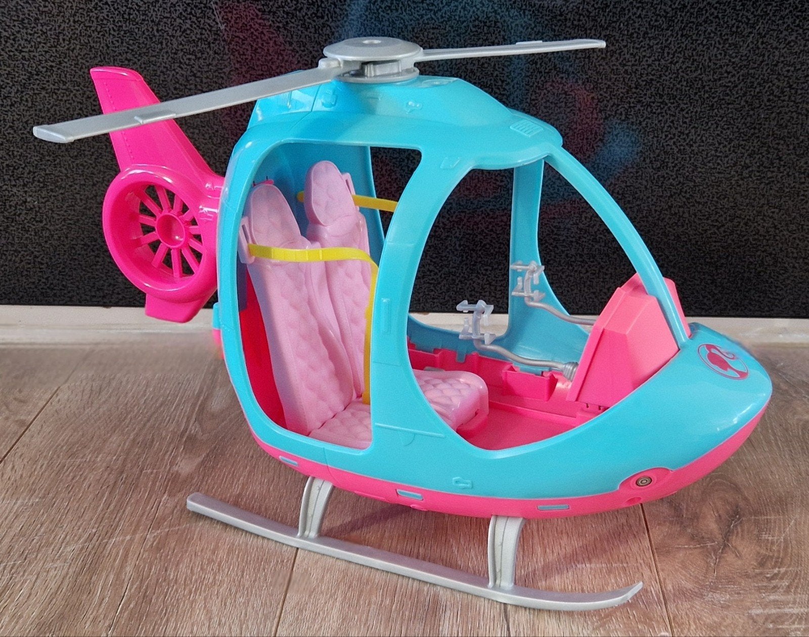 Barbie helikopter - Zo goed als nieuw, Ophalen of Verzenden, Zo goed als nieuw, Meisje