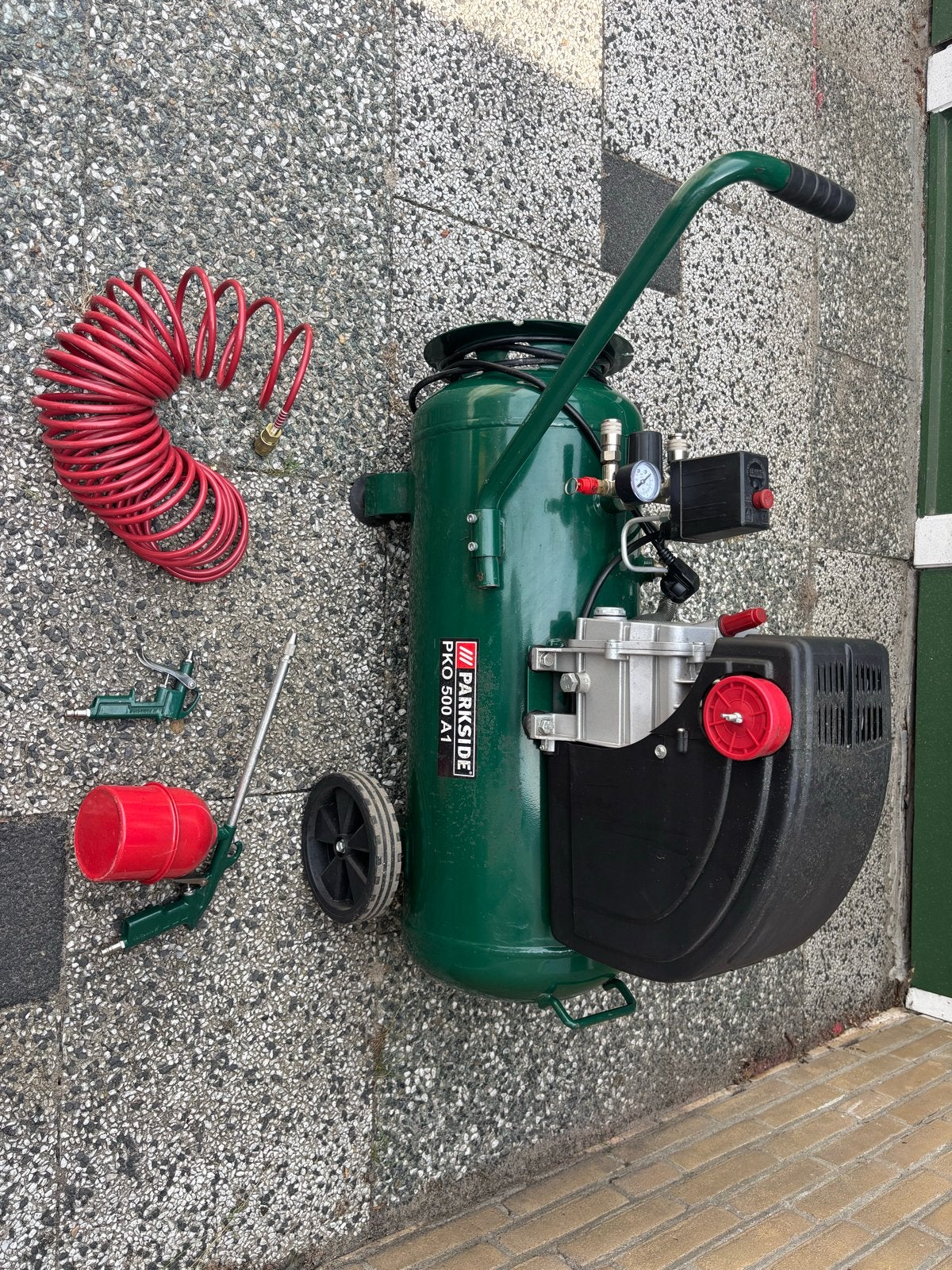Parkside Compressor 50 liter met accessoires, Ophalen, Gebruikt, 10 bar of meer, Minder dan 200 liter/min