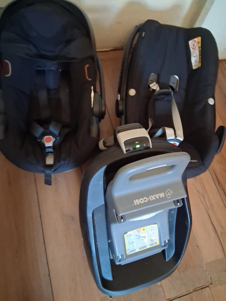 Te koop, Maxi-Cosi en isofix., Ophalen, Zo goed als nieuw, Maxi-Cosi, Isofix