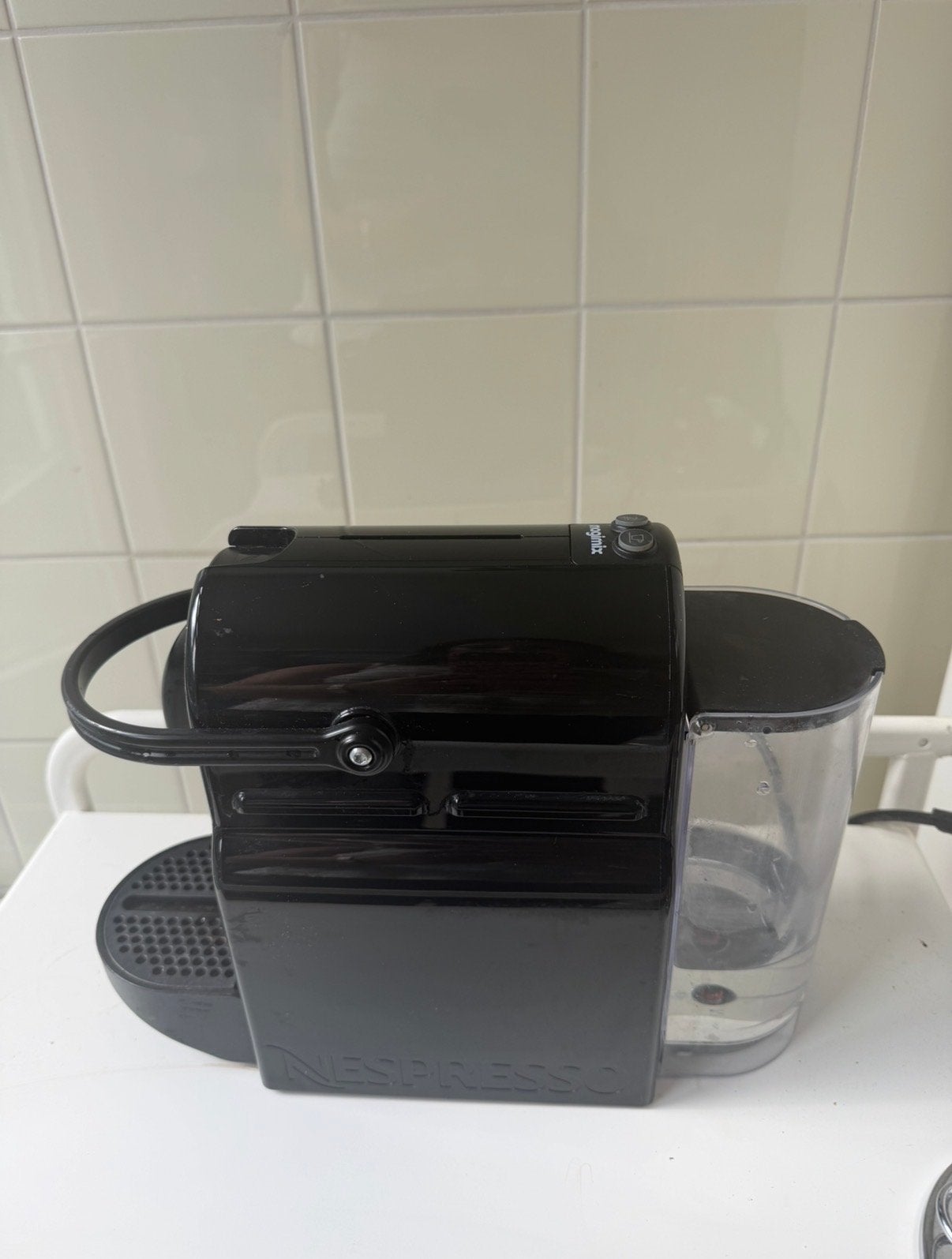 Foto 3 van Nespresso Magimix apparaat