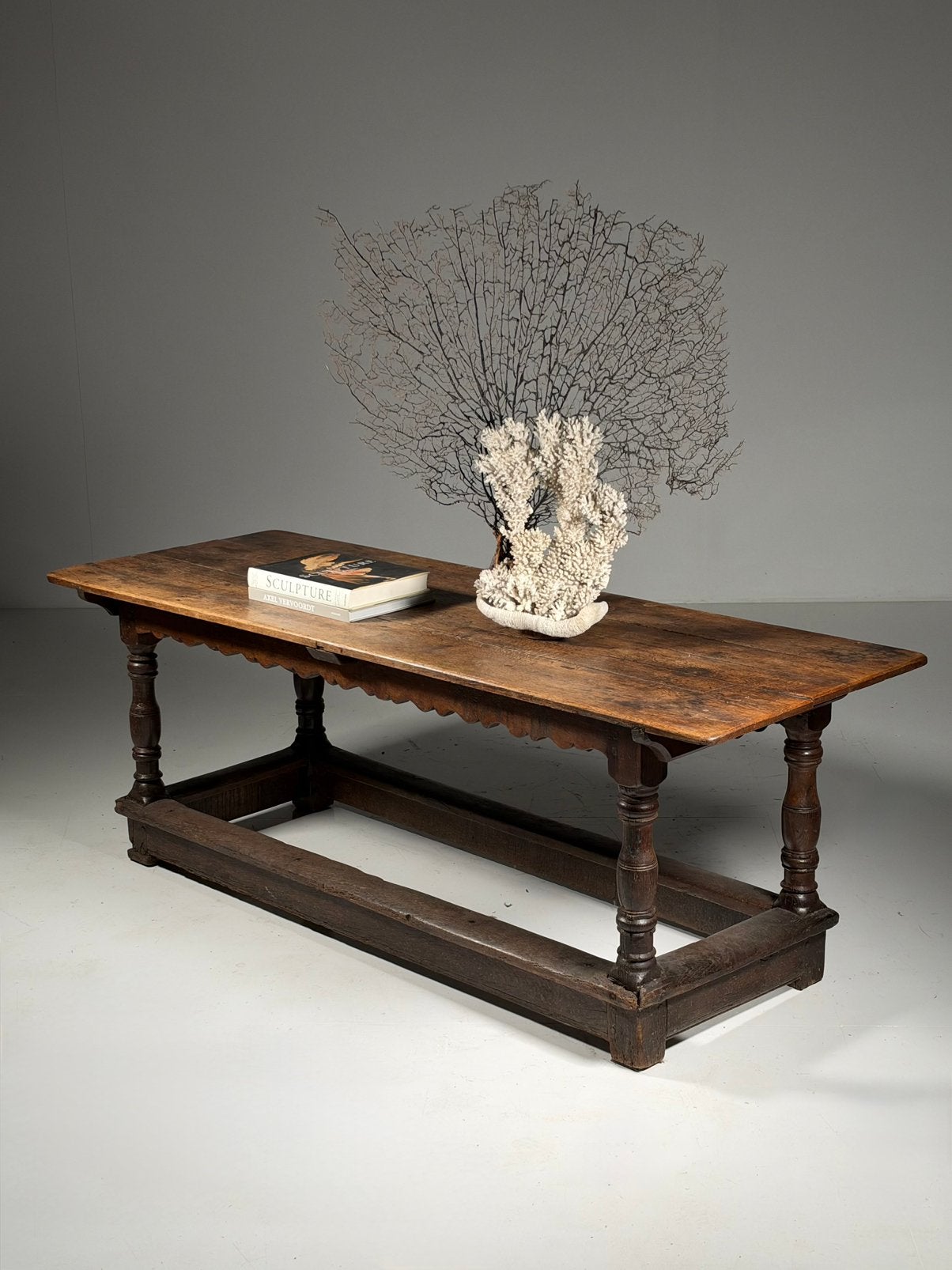 Eiken refectory table 18e eeuw antiek
