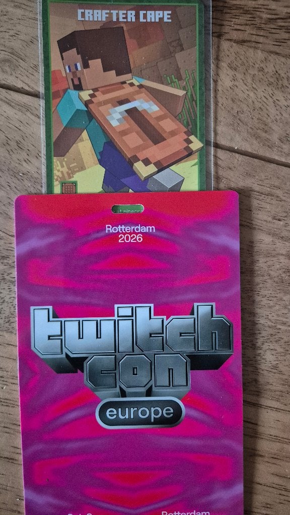 Minecraft crafter cape code exclusief, Ophalen of Verzenden, Zo goed als nieuw