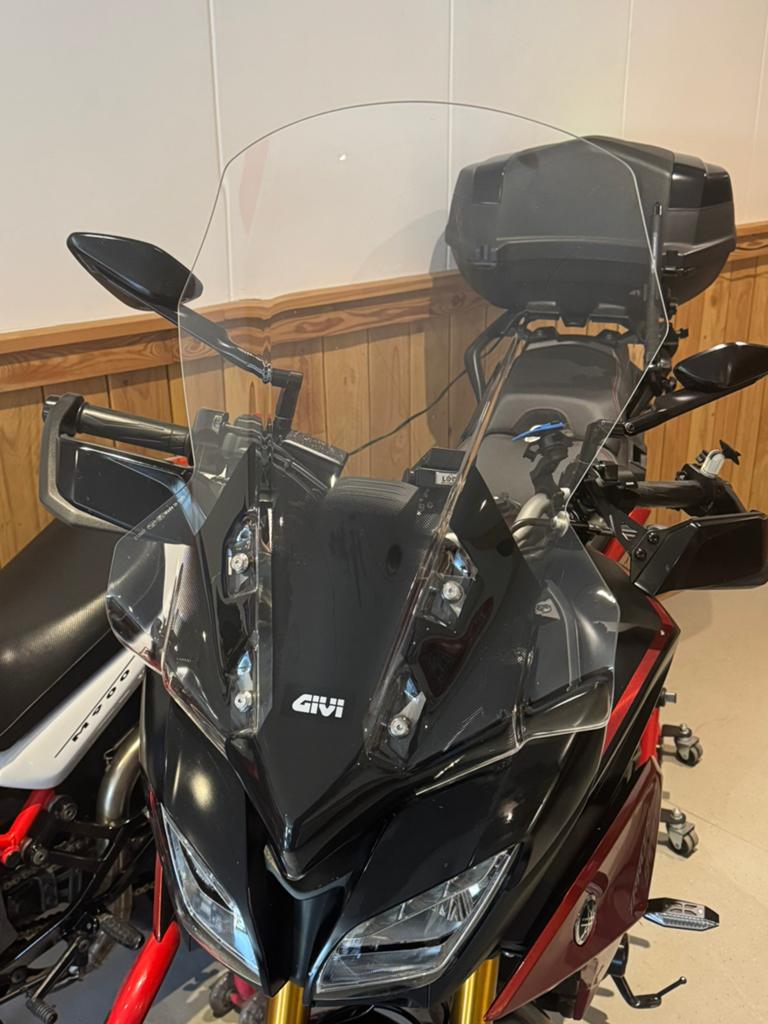 Givi kuipruit voor Yamaha Tracer 900 / 900GT, Ophalen, Gebruikt