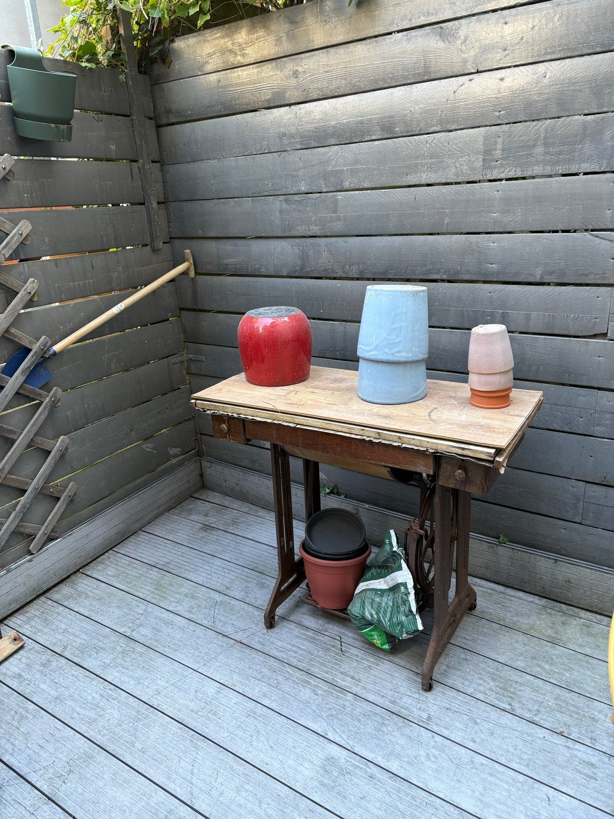 Antieke Singer naaimachine tafel - decoratief onderstel, Ophalen