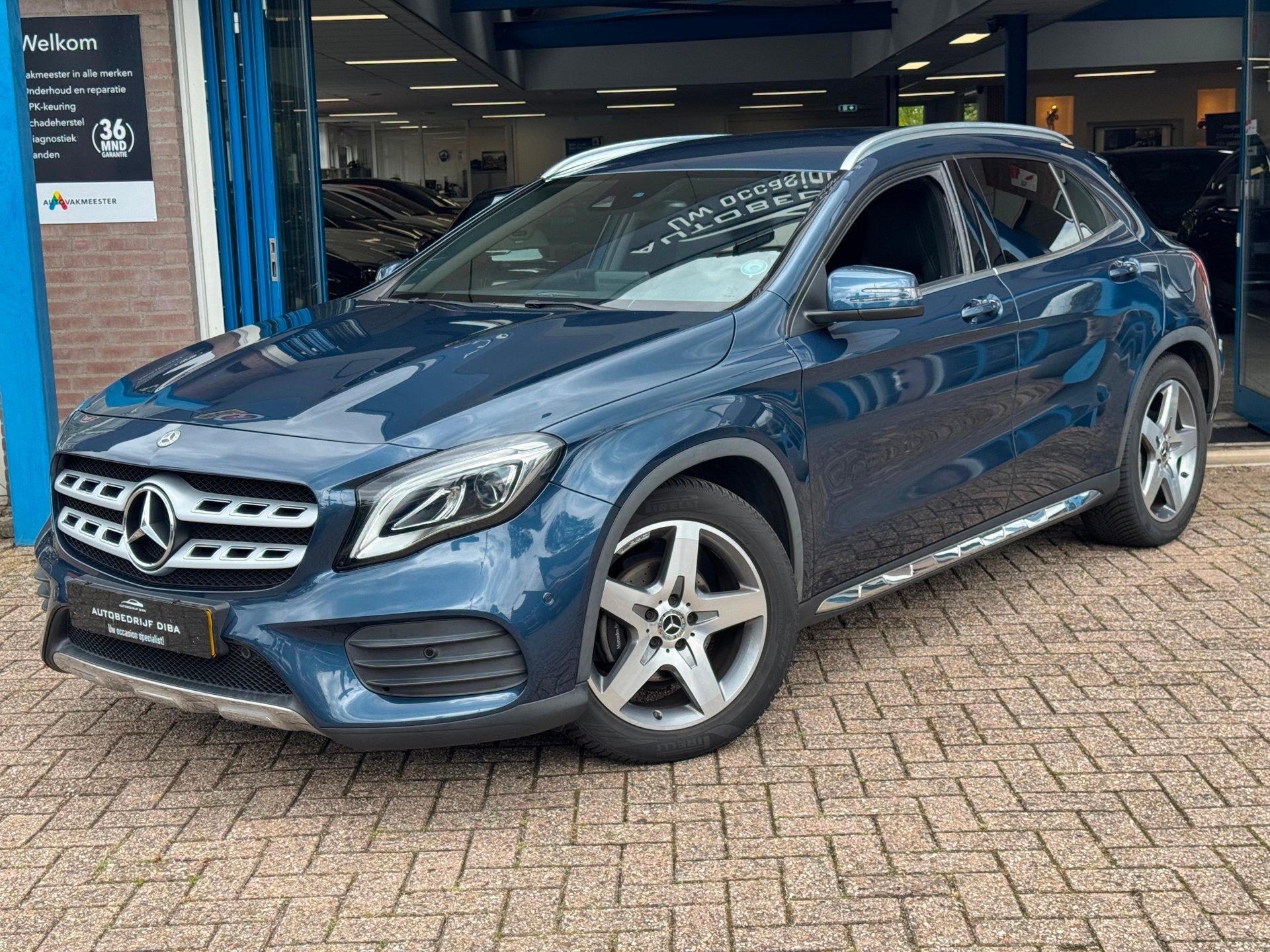 Mercedes-Benz GLA-klasse 180 AMG Limited 2019 AUT NAVI CLIO, Auto's, Dealer onderhouden, Gebruikt, 4 cilinders, 715 kg
