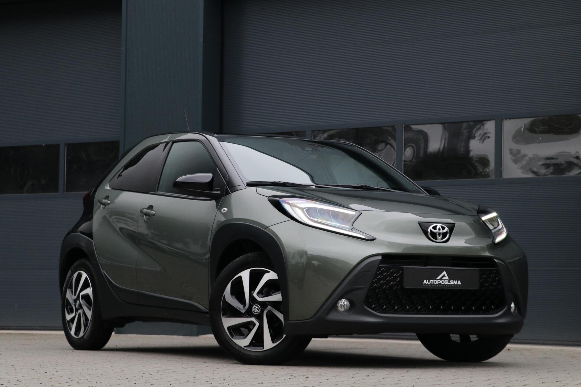 Toyota Aygo X 1.0 VVT-i S-CVT Pulse TwoTone Camera AppleCarp, Stof, Gebruikt, 4 stoelen, Origineel Nederlands
