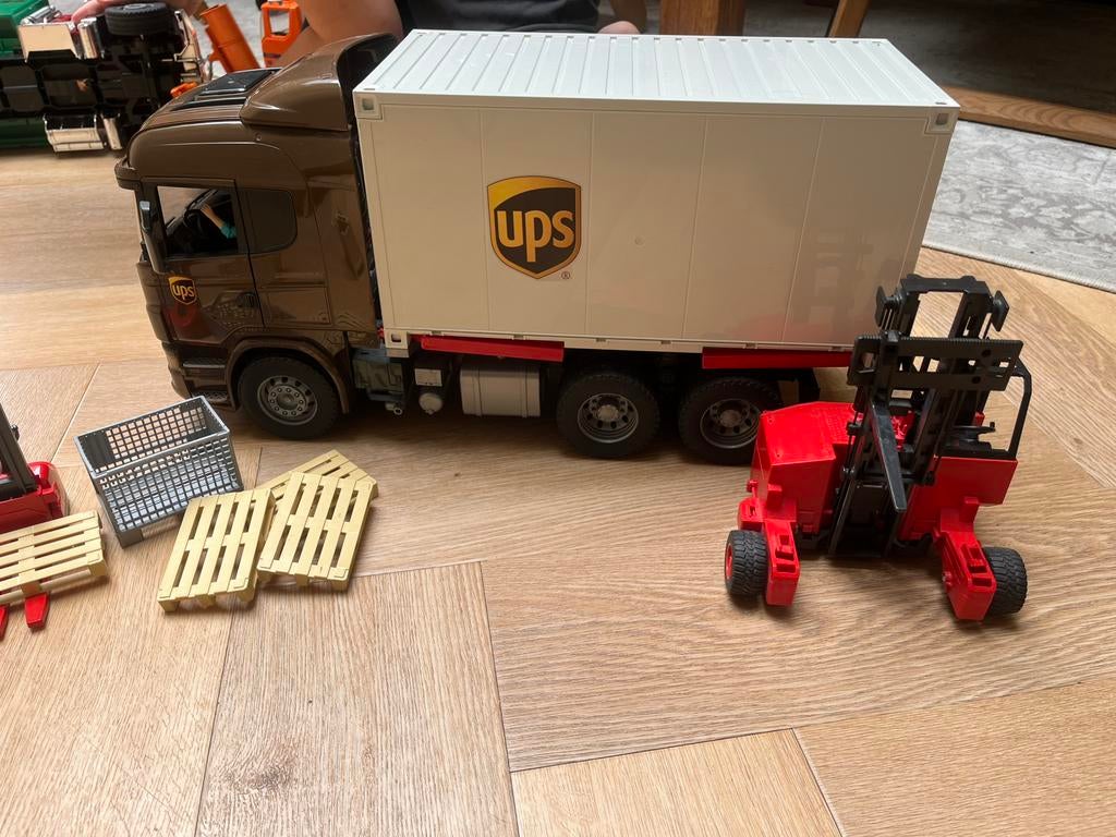 Bruder vrachtwagen met extra’s!, Ophalen of Verzenden, Zo goed als nieuw