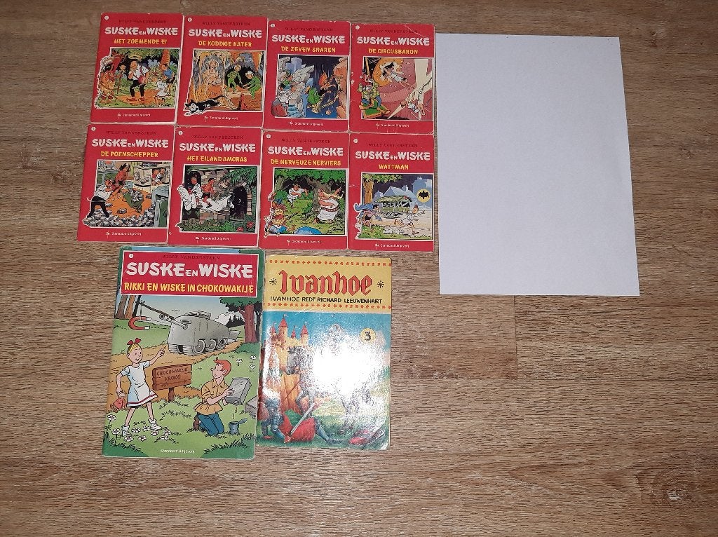 Suske en wiske mini boekjes + normaal formaat Suske en Wiske, Meerdere stripboeken, Ophalen of Verzenden, Gelezen