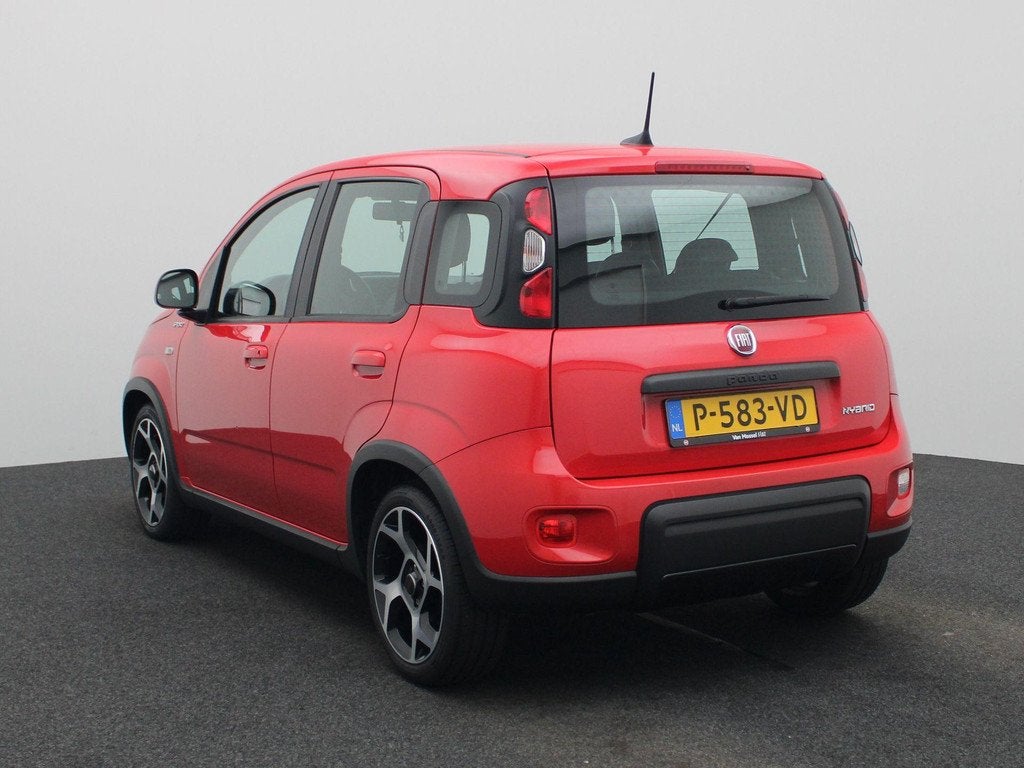 Fiat Panda 1.0 Hybrid Sport | Bluetooth | Airco | DAB | lich, Voorwielaandrijving, 12 maanden, Panda, Leder en Stof