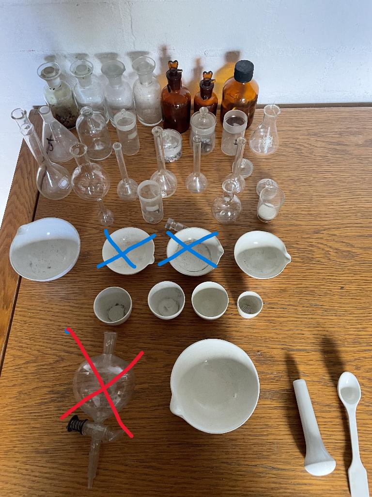 Antiek glas en porselein klein laboratorium, Antiek en Kunst, Ophalen of Verzenden