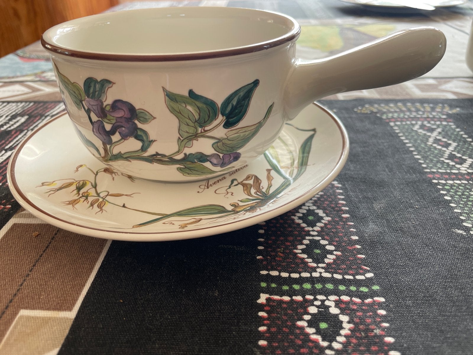 Villeroy & Boch Botanica sauskom met schotel, Klassiek, Villeroy & Boch, Ophalen of Verzenden, Zo goed als nieuw