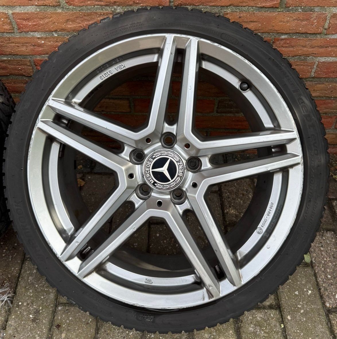 ✅❄️Winterset Mercedes A B CLA Klasse Velgen + A merk 225/40, Auto-onderdelen, Banden en Velgen, Ophalen, 18 inch, Gebruikt, Banden en Velgen