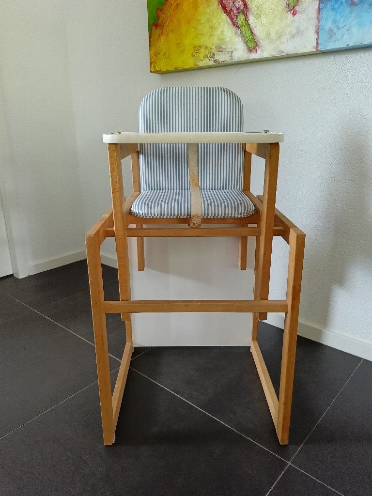 2-in-1 kinder-/babystoel + tafel (+ stoelverhoger, tuigje), Ophalen, Gebruikt, Overige typen, Gordel(s)