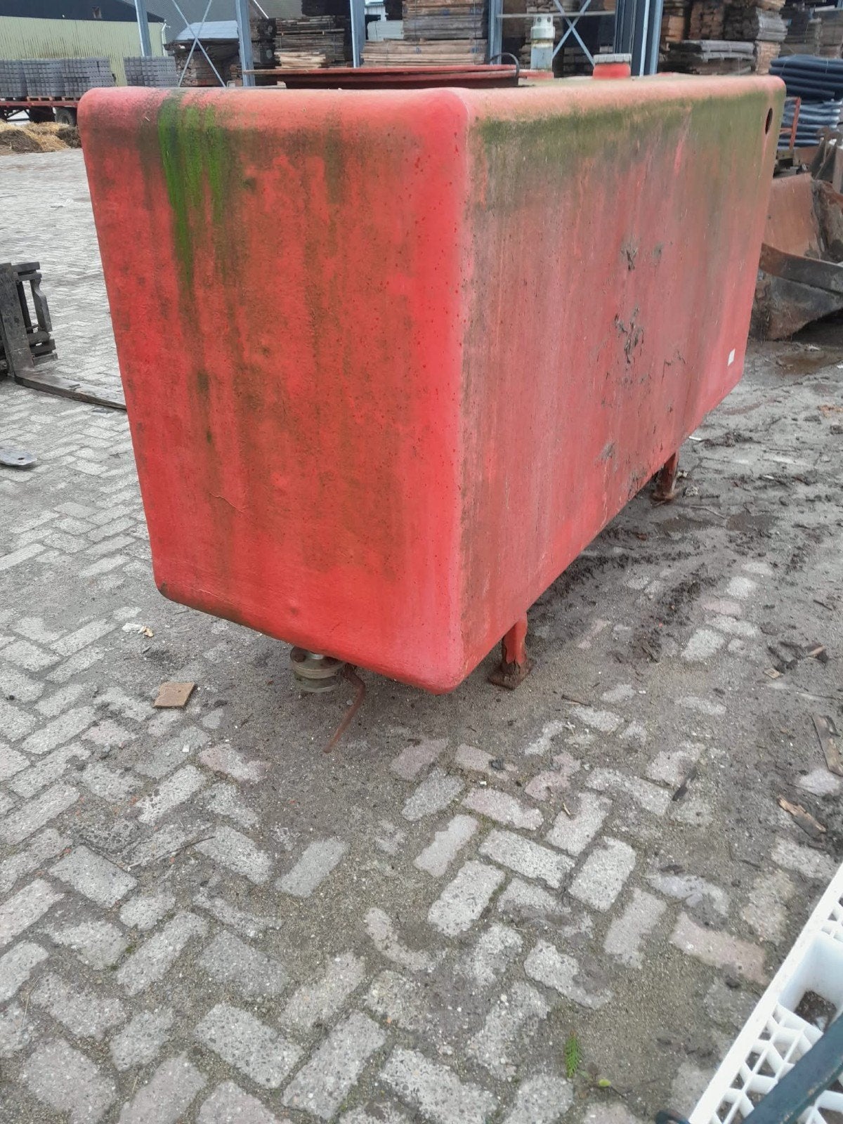 Gebruikte rode watertank/opslagtank, Ophalen of Verzenden