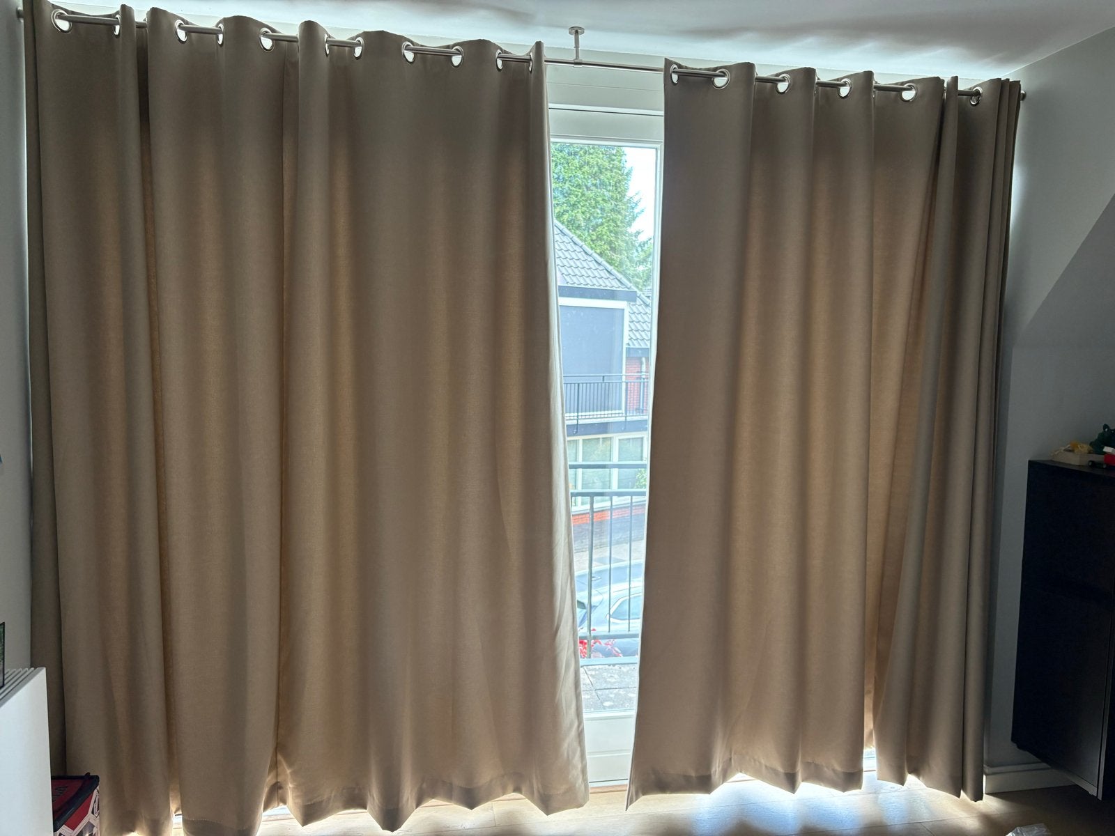 Gloednieuw verduisteringsgordijn zandkleur (meetfout), Ophalen, Met ringen, Beige, Karwei