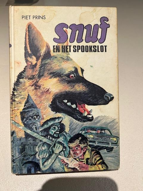 2 spannende boeken over Snuf de Hond, Ophalen of Verzenden, Gelezen, Fictie