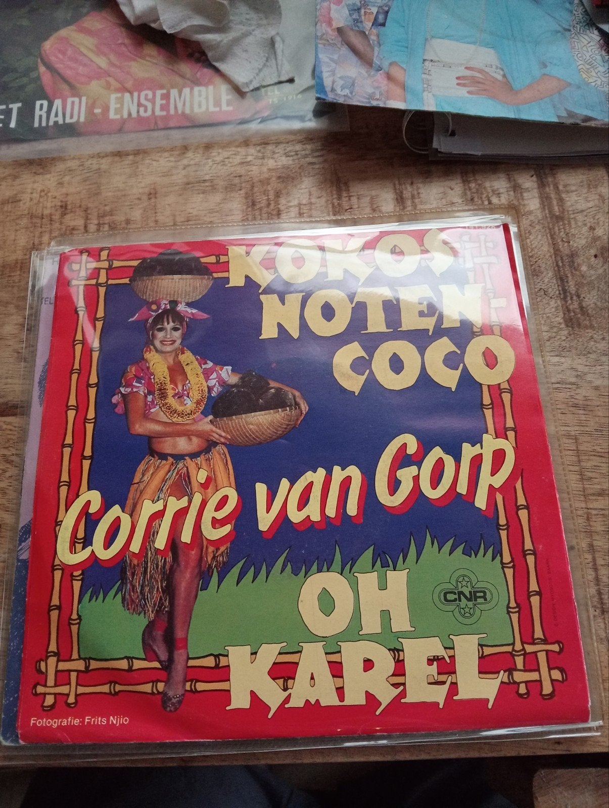 Corrie van Gorp -oh karel, Ophalen of Verzenden, Zo goed als nieuw, Overige formaten, Levenslied of Smartlap