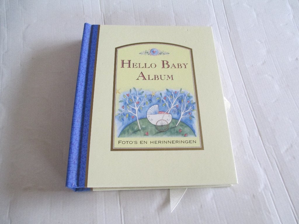 hello baby album (het boek van ikke), Ophalen of Verzenden, Gelezen, Zwangerschap en Bevalling
