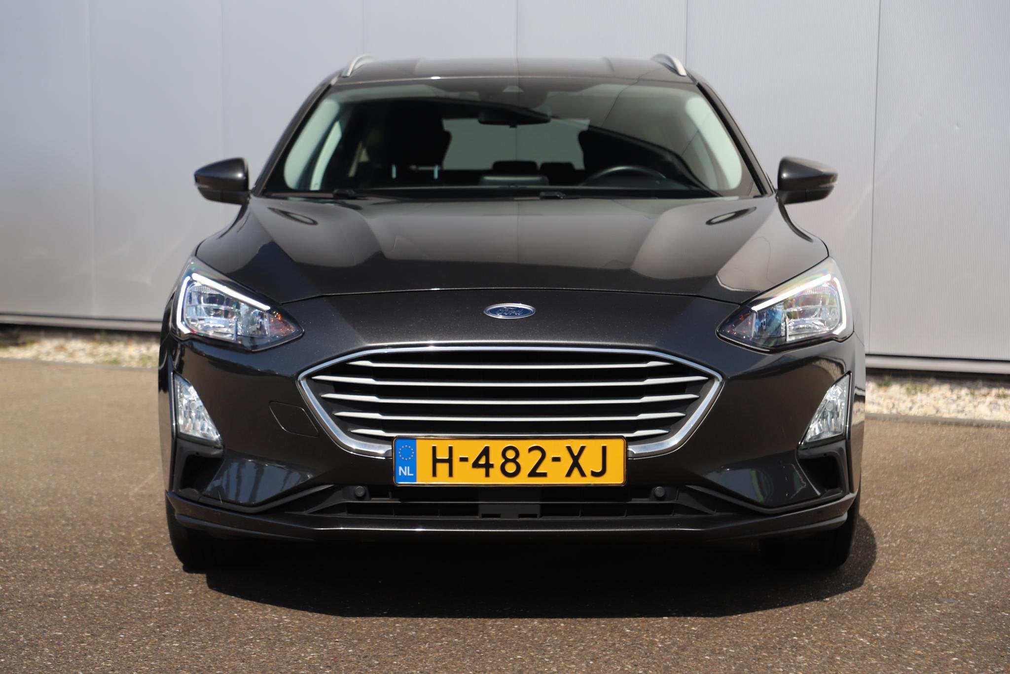 Ford Focus Wagon 1.0 EcoBoost Trend Edition Business Trekhaa, Auto's, Gebruikt, Euro 6, Met garantie (alle), 1283 kg