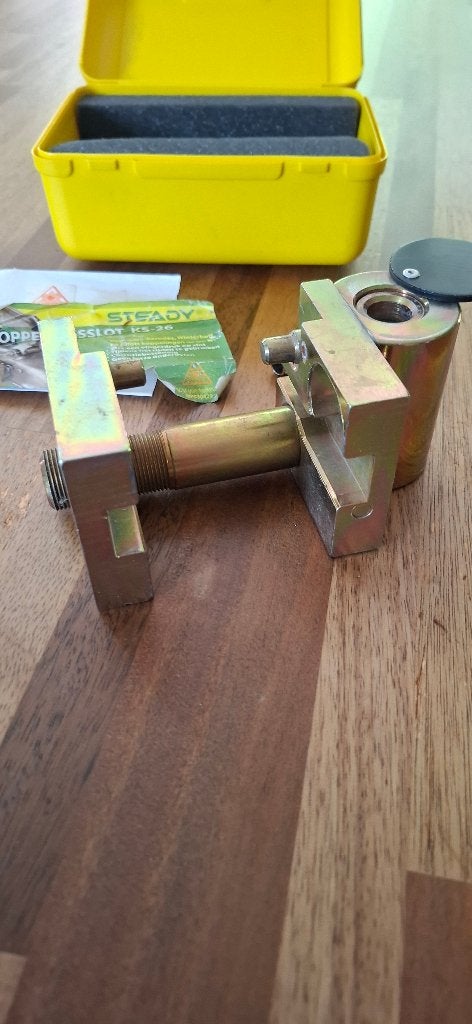 Steady KS-26 koppelingsslot disselslot, Ophalen, Gebruikt