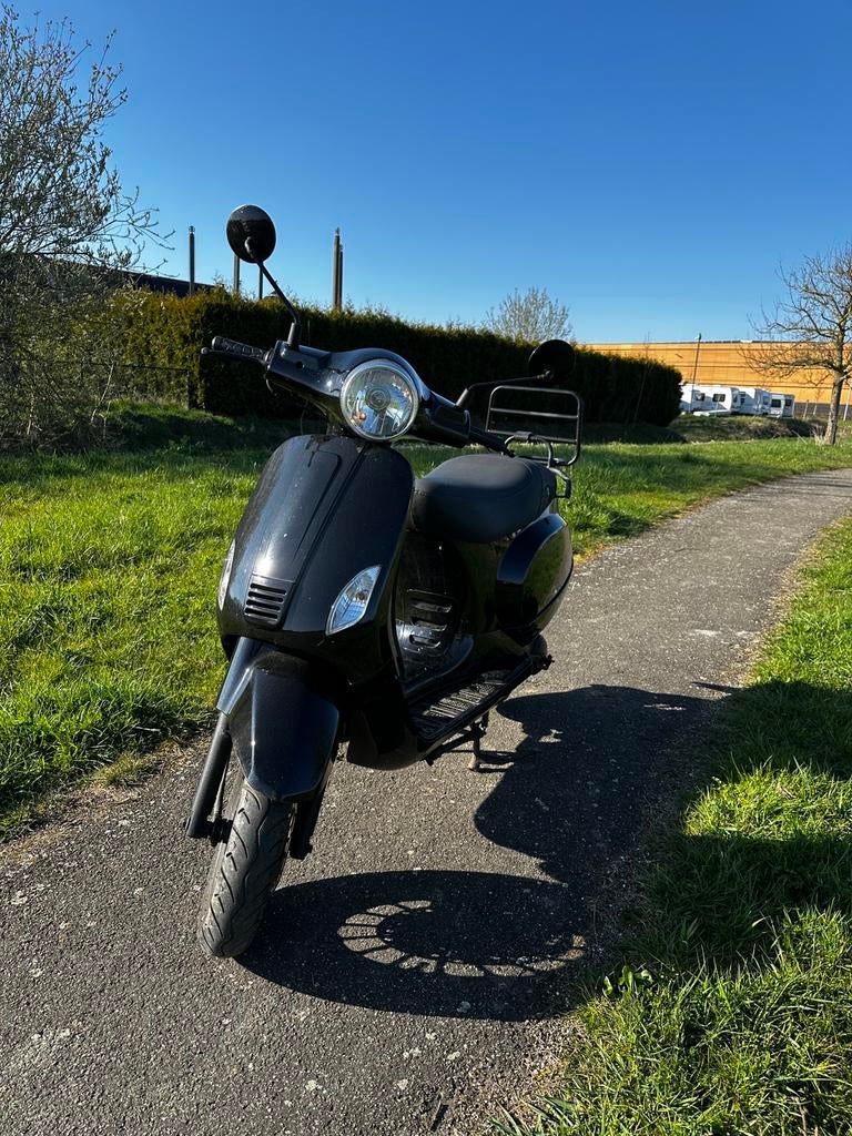 La souris vespelini s (ook te ruil), Fietsen en Brommers, Ophalen, Maximaal 45 km/u, Zo goed als nieuw, Benzine