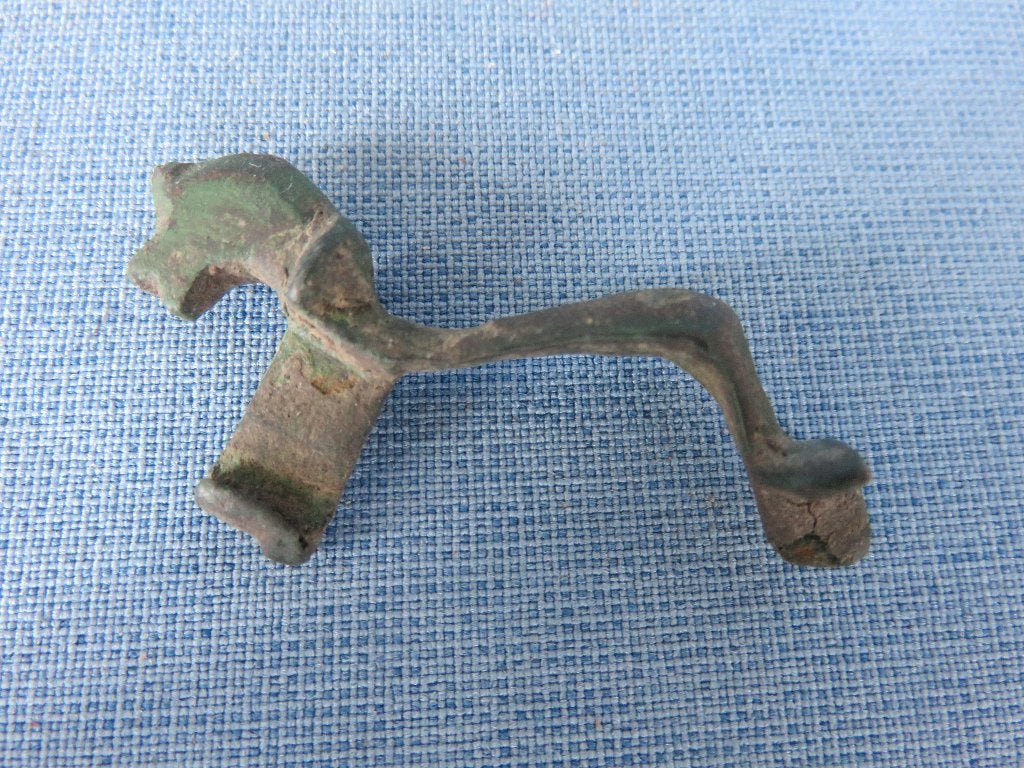 Romeinse rijk – paard fibula in brons - 3e -4e eeuw A.D., Ophalen of Verzenden, Brons