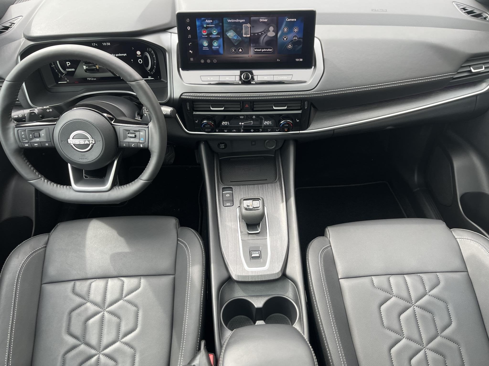 Nissan Qashqai 1.3 MHEV Xtronic Tekna / Panoramadak / Cruise, Euro 6, 4 cilinders, 1365 kg, Bedrijf