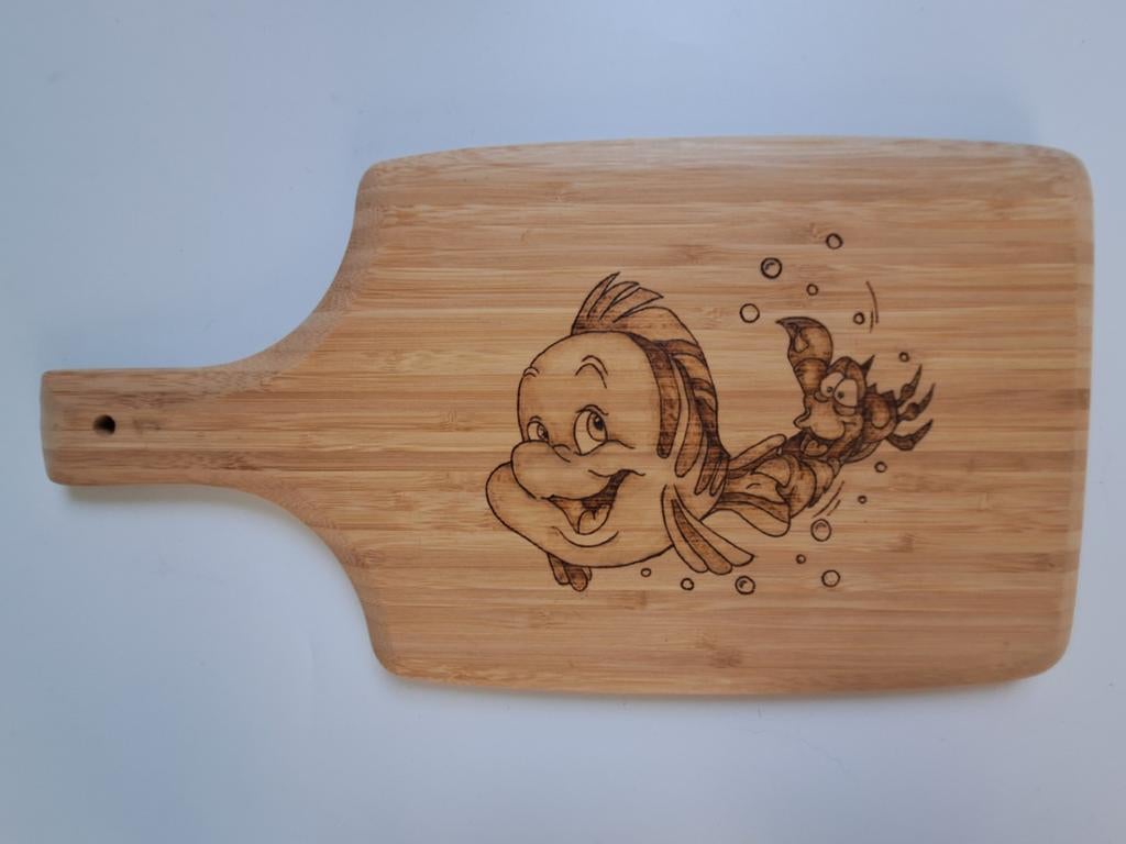 Borrelplank met Botje en Sebastiaan uit de kleine zeemeermin, Gevondenengemaakt@gmail.com, Overige typen, Ophalen of Verzenden
