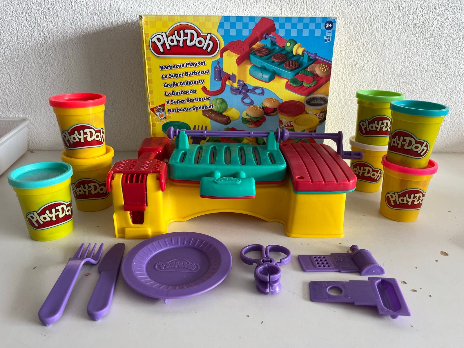 Play-Doh Barbecue Speelset met 8 potjes klei, Ophalen of Verzenden, Gebruikt, Knutselen