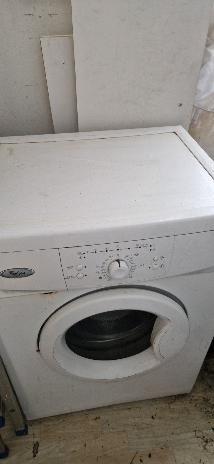 Whirlpool AWO 745 Wasmachine 5kg 1400 toeren, 1200 tot 1600 toeren, Gebruikt, 4 tot 6 kg, Ophalen of Verzenden