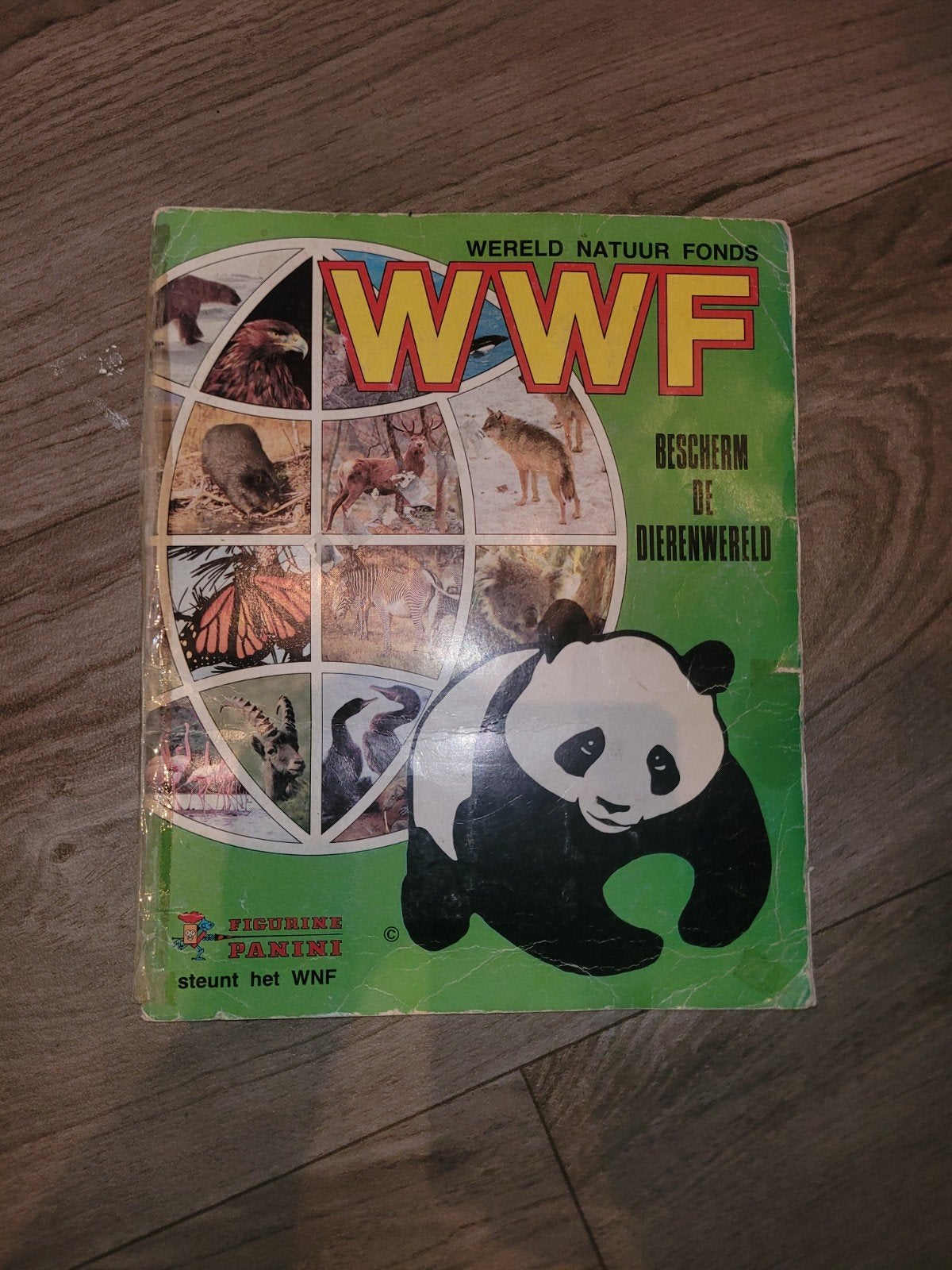 WWF Panini Plaatjesboek - Dieren die we niet meer terugzien, Ophalen of Verzenden