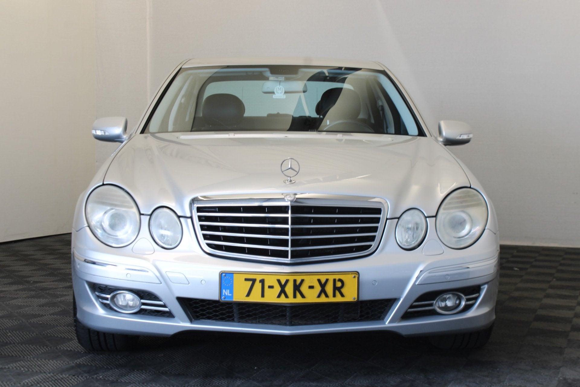 Mercedes-Benz E-Klasse 280 Avantgarde (bj 2007, automaat), Auto's, Automaat, Gebruikt, Zwart, Bedrijf