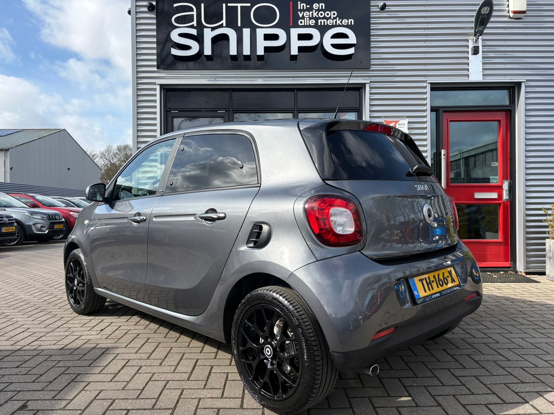 Smart Forfour 1.0 Prime -5DRS.-CLIMA-STOELVERWARMING-JBL SOU, Achterwielaandrijving, Gebruikt, 4 stoelen, Handgeschakeld