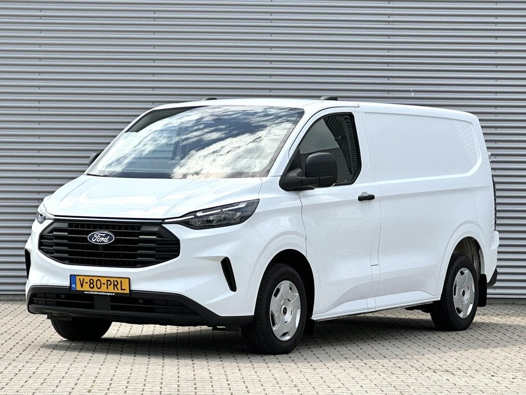 Ford Transit Custom 280 2.0 TDCI L1 Trend Trekhaak|Navi|Led, Voorwielaandrijving, 1803 kg, Stof, Gebruikt